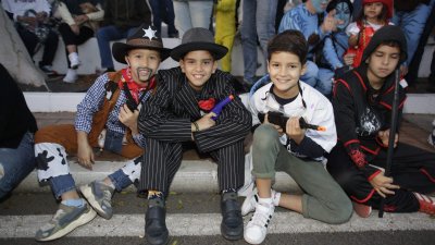 Coso del Carnaval de Arrecife, 2024 (Fotos: Juan Mateos)