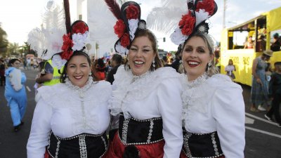 Coso del Carnaval de Arrecife, 2024 (Fotos: Juan Mateos)