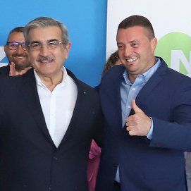 Román Rodríguez (NC) y Óscar Noda (UPY)