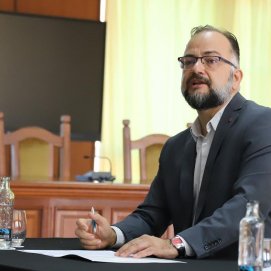 El consejero de Empleo de la primera corporación insular, Jorge Peñas