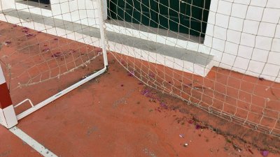 Yaiza Siempre denuncia el estado de las canchas del municipio