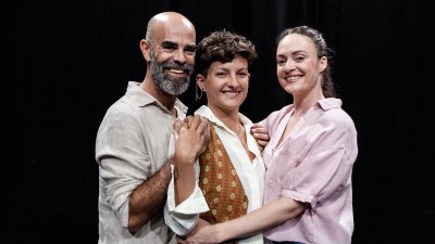 Los tres protagonistas de 'Mararía', Mingo Ruano, Marta Viera y LAJALADA 2