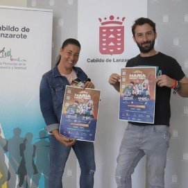 El Ayuntamiento de Haría con carteles del Haría Music Fest