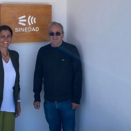 La alcaldesa de Haría, Evelia García y el primer teniente de alcalde, José Torres Stinga