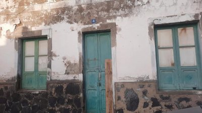 Elementos deteriorados en Arrecife. 