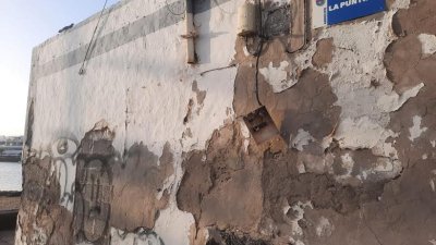 Elementos deteriorados en Arrecife. 