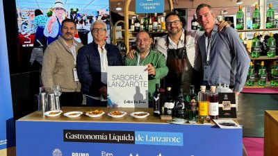 Stand de Saborea Lanzarote en Galicia, protagonizado por la gastronomía líquida de la isla