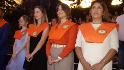 Graduación de los estudiantes de Turismo en Jameos (Fotos: Juan Mateos)