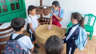 Jornadas Didácticas de Artesanía en el Monumento al Campesino