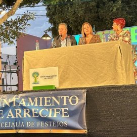 Las fiestas de Titerroy arrancan con la lectura del pregón del abogado Alejandro Díaz