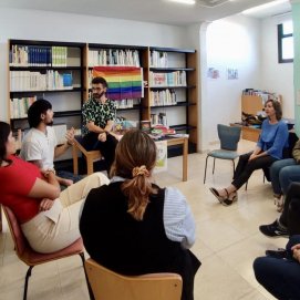 Las Jornadas "Charlas de Lectura LGTB" en la Biblioteca Municipal de Tías