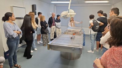 Estudiantes del IES Agustín Espinosa visitan el Palacio de Justicia de Arrecife