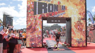 Carrera y ganadores del XXXII Ironman Lanzarote (Fotos: Juan Mateos)