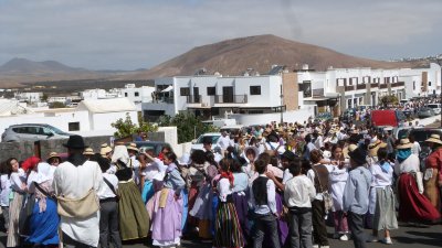 El CEIP César Manrique Cabrera de Tahíche celebra su primera Romería Inclusiva