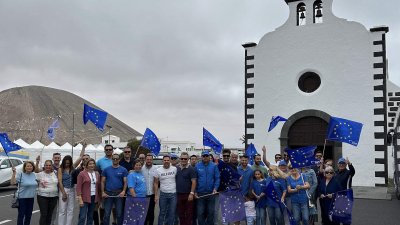 El PP sale a la calle en busca del voto para el 9J