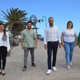 Primero Teguise remarca su objetivo de "recuperar Costa Teguise" mediante un programa electoral exclusivo