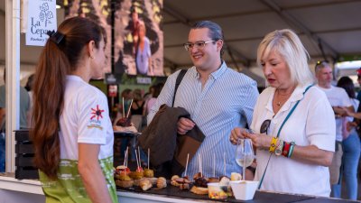 El Festival del Vino en Uga, 2024