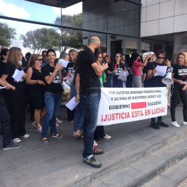 Concentración funcionarios de la Administración de Justicia. Foto: José Luis Carrasco.