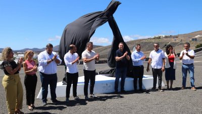 Inauguración de la escultura 'Reflejos de La Geria'