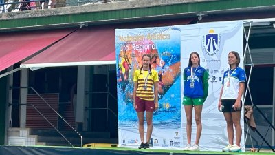 CD Pingüinos en el campeonato de Canarias de verano de natación artística