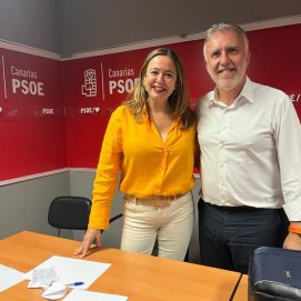 Loly Corujo y Ángel Víctor Torres
