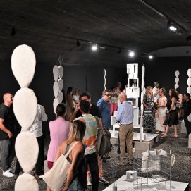 La inauguración de "Construction Site", del artista lanzaroteño Nicolás Láiz