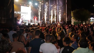 Concierto de Cali y El Dandee en Playa Blanca