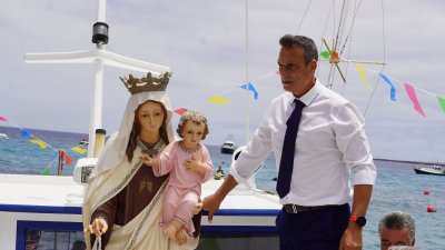 Las 'Fiestas de Nuestras Señora del Carmen’ acaban con la tradicional procesión marítima en Arrieta
