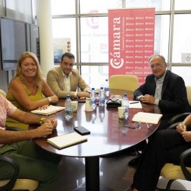 Reunión de Manuel Fajardo Parea con la directiva de la Cámara de Comercio de Lanzarote