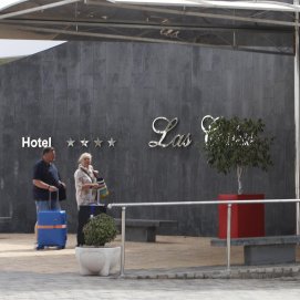Turistas en hoteles de Lanzarote. Foto: José Luis Carrasco.