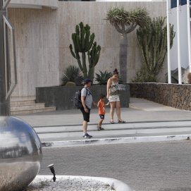 Turistas en hoteles de Lanzarote. Foto: José Luis Carrasco.