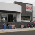 Tourists in hotels in Lanzarote. Photo: José Luis Carrasco.