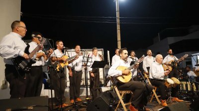 Fiestas de Caleta Caballo con la procesión de La Lapa