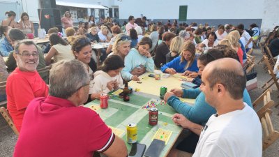 Fiestas de Caleta Caballo con la procesión de La Lapa