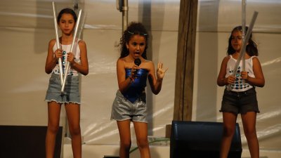 Fiestas de Caleta Caballo con la procesión de La Lapa