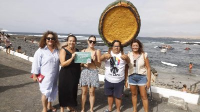 Fiestas de Caleta Caballo con la procesión de La Lapa