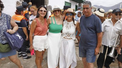 Procesión del Sagrado Corazón de María en Famara (Fotos: La Voz)