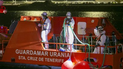 Llegada de migrantes a Puerto Naos (Fotos: Juan Mateos)