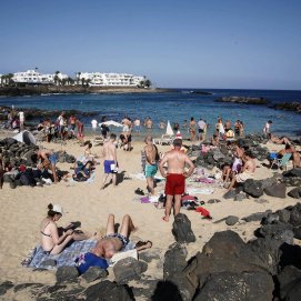 Apartamentos en Playa de Jablillo en Costa Teguise. Foto: José Luis Carrasco.