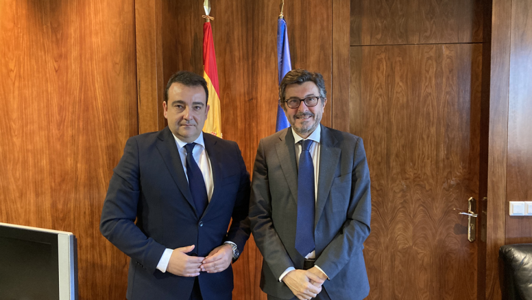 Reunión para comprometer nuevas inversiones en el Puerto de Arrecife