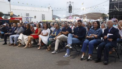 Actuación de Los Sabandeños en Los Dolores  (27)