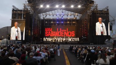 Actuación de Los Sabandeños en Los Dolores  (10)