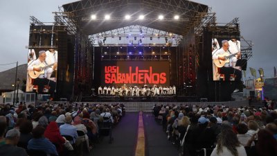 Actuación de Los Sabandeños en Los Dolores  (12)