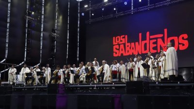 Actuación de Los Sabandeños en Los Dolores  (16)