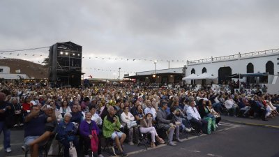 Actuación de Los Sabandeños en Los Dolores  (18)