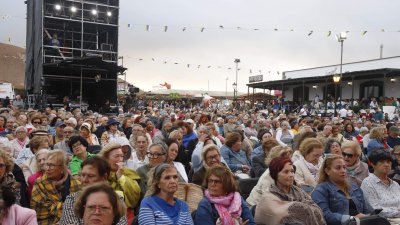 Actuación de Los Sabandeños en Los Dolores  (2)