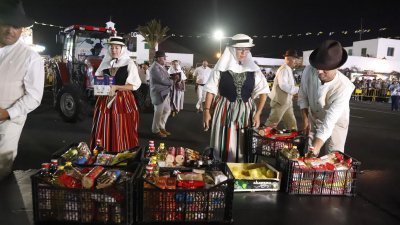 Romeria Ofrenda de Los Dolores  (100)