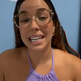 Sara Hernández y su canción 'Fuerza Tenerife'