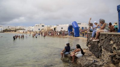 XXVIII Travesía a Nado 'El Río' (Fotos: Juan Mateos y Cabildo)