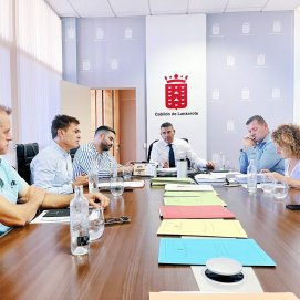 Reunión del Cabildo de Lanzarote y el Consejo denominador de origen Lanzarote
